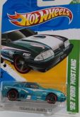 Treasure Hunts 12 - 92 Ford Mustang